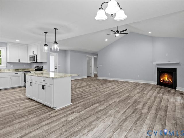 20475 Tabernacle Rd, Barhamsville, VA 23011