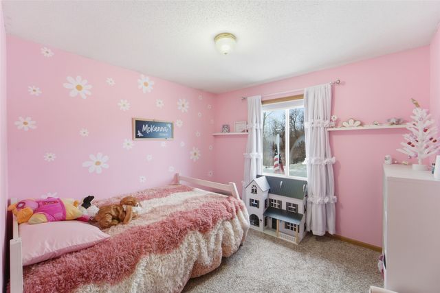 313 SE 30th Street, Ankeny, IA 50021