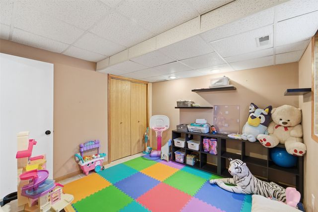 313 SE 30th Street, Ankeny, IA 50021