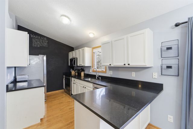 313 SE 30th Street, Ankeny, IA 50021