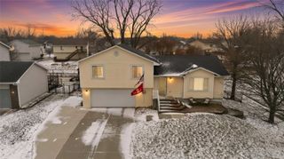 313 SE 30th Street, Ankeny, IA 50021