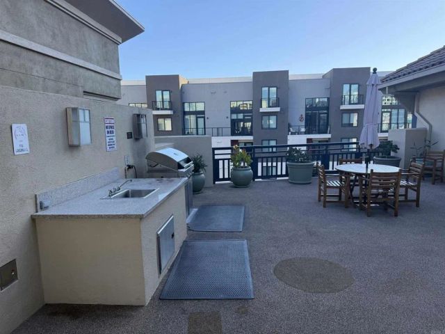 330 J Street 610, San Diego, CA 92101