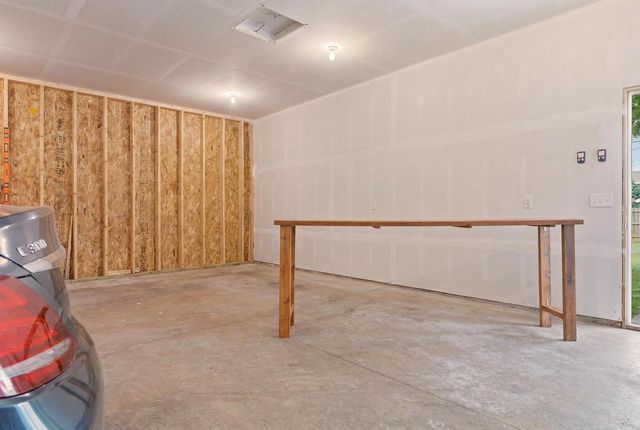 413 20th STREET S, La Crosse, WI 54601