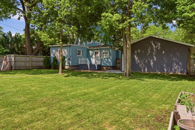 413 20th STREET S, La Crosse, WI 54601