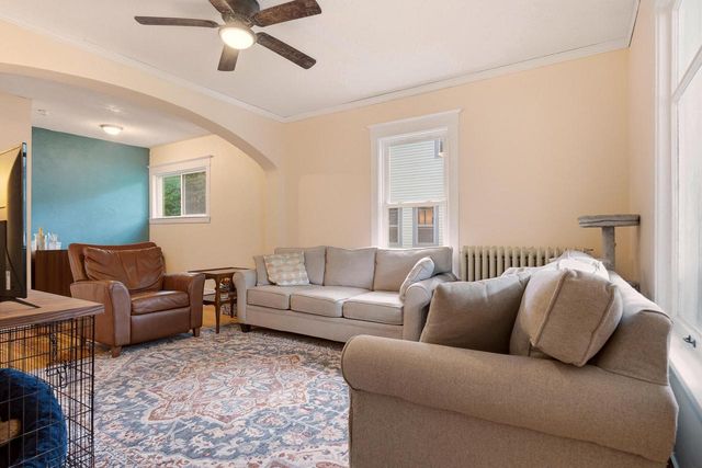 413 20th STREET S, La Crosse, WI 54601