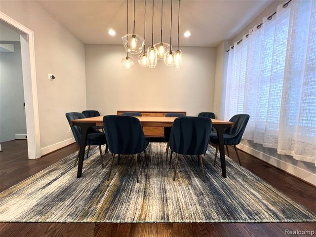 1476 Humphrey Avenue, Birmingham, MI 48009