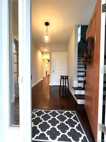 1476 Humphrey Avenue, Birmingham, MI 48009