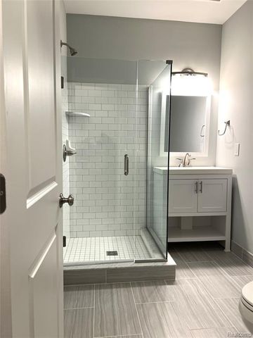 1476 Humphrey Avenue, Birmingham, MI 48009