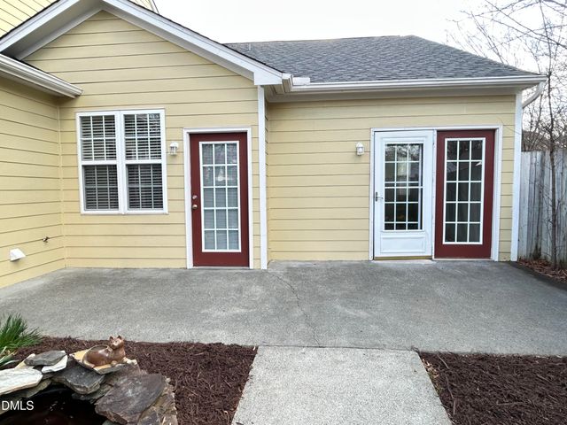 4400 Cottage Stone Drive, Raleigh, NC 27616