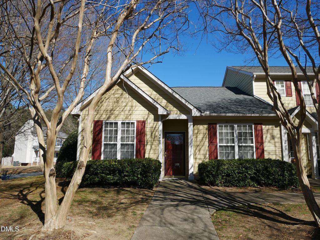 4400 Cottage Stone Drive, Raleigh, NC 27616