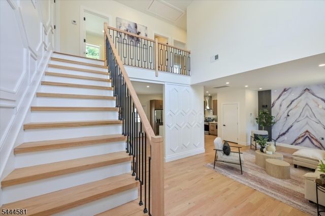 6 Patton Ct, Rochelle Park Twp., NJ 07662
