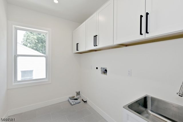 6 Patton Ct, Rochelle Park Twp., NJ 07662