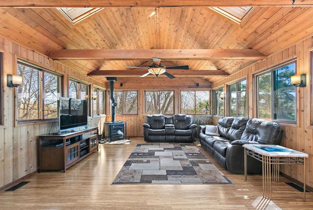 8N999 Corron Road, Elgin, IL 60124