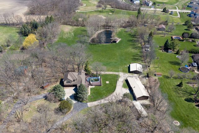 8N999 Corron Road, Elgin, IL 60124
