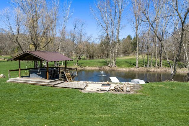 8N999 Corron Road, Elgin, IL 60124
