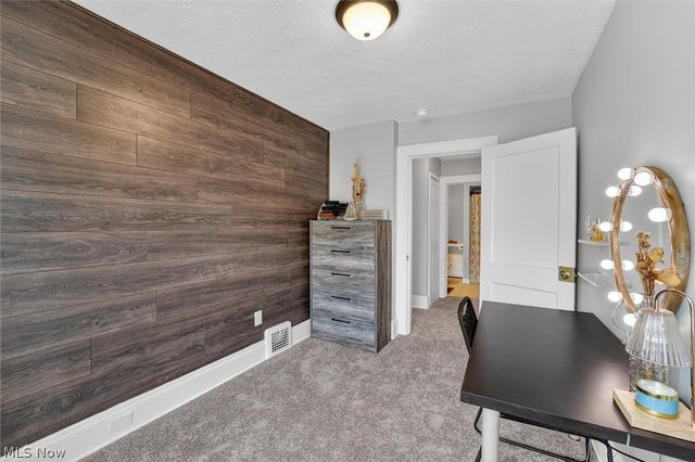 2905 Portman Avenue, Cleveland, OH 44109