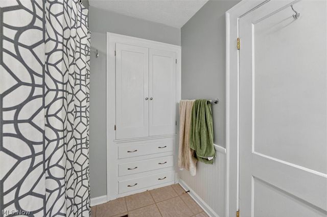 2905 Portman Avenue, Cleveland, OH 44109