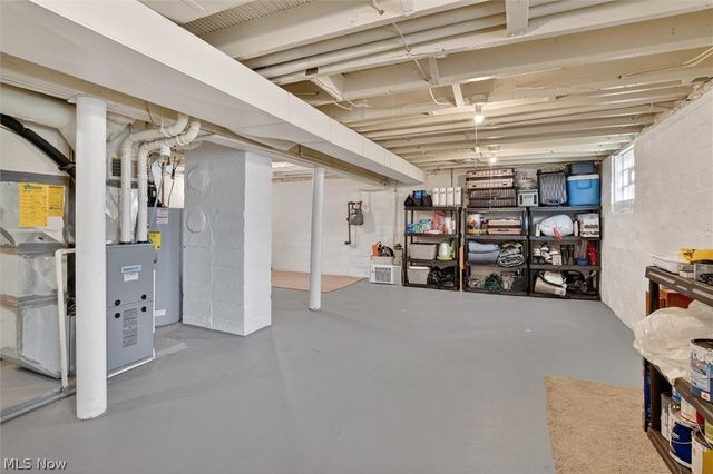 2905 Portman Avenue, Cleveland, OH 44109