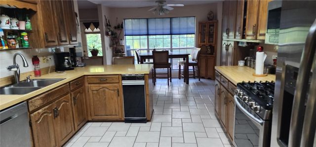 106 Woodlou Lane, Rogers, AR 72756