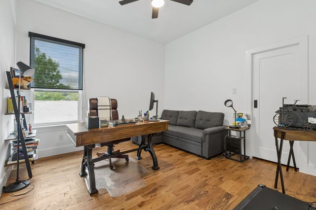 1717 Mcbroom Street, Dallas, TX 75212