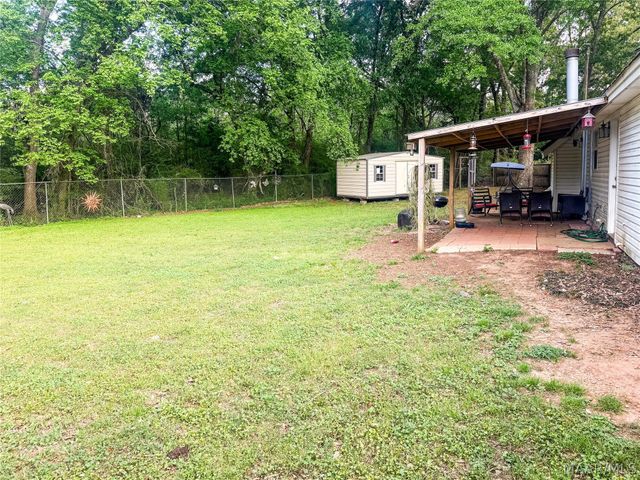 2 Wesley Drive, Deatsville, AL 36022