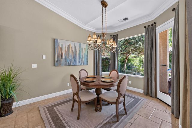 3283 Buckingham Avenue, Clovis, CA 93619