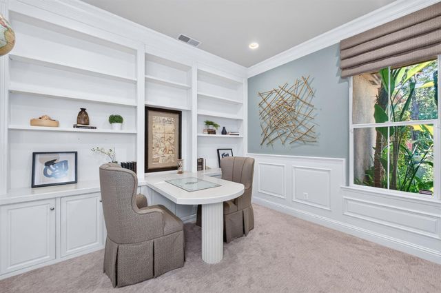 3283 Buckingham Avenue, Clovis, CA 93619