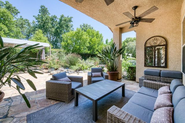 3283 Buckingham Avenue, Clovis, CA 93619