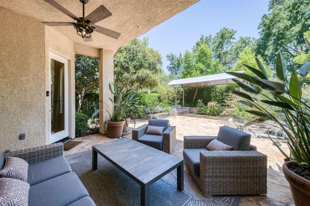 3283 Buckingham Avenue, Clovis, CA 93619