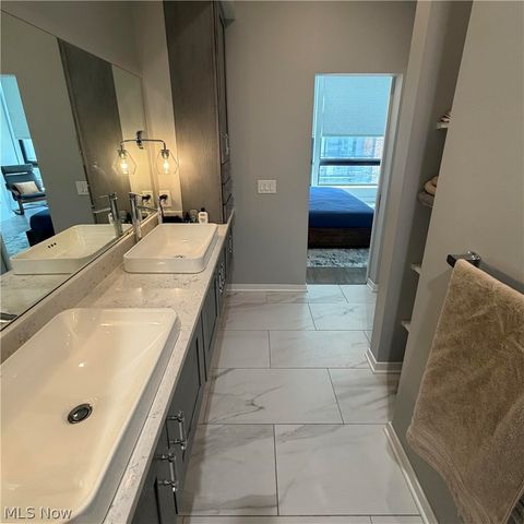3110 Vine Court, Cleveland, OH 44113