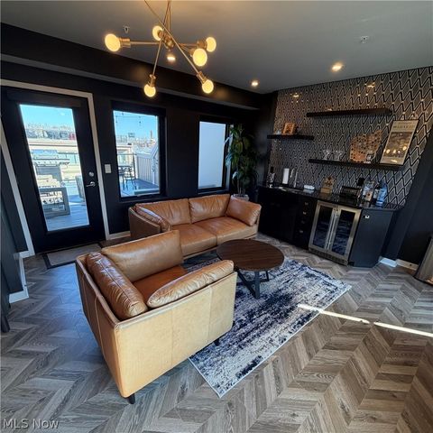 3110 Vine Court, Cleveland, OH 44113