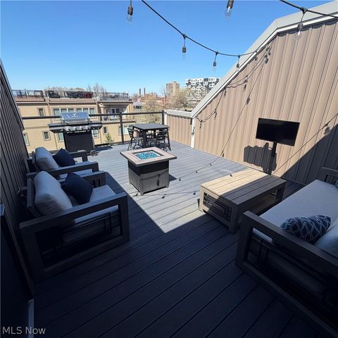 3110 Vine Court, Cleveland, OH 44113