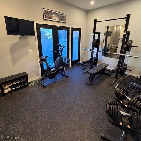 3110 Vine Court, Cleveland, OH 44113