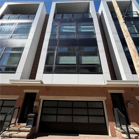 3110 Vine Court, Cleveland, OH 44113