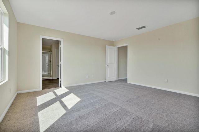 241 Waterbuck LOOP, Hutto, TX 78634