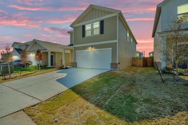 241 Waterbuck LOOP, Hutto, TX 78634