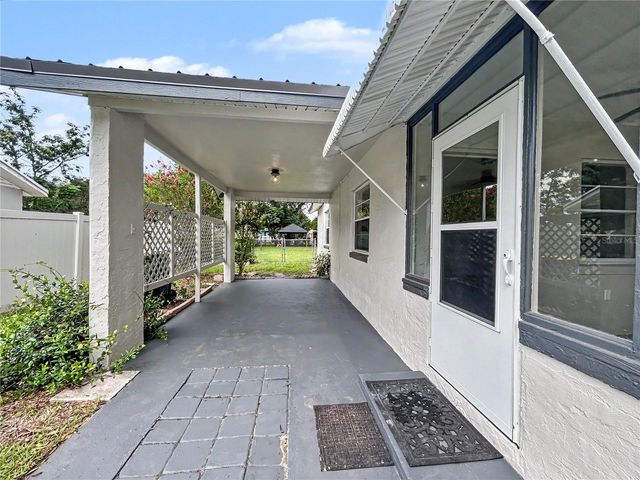 128 CENTER STREET, Winter Haven, FL 33880