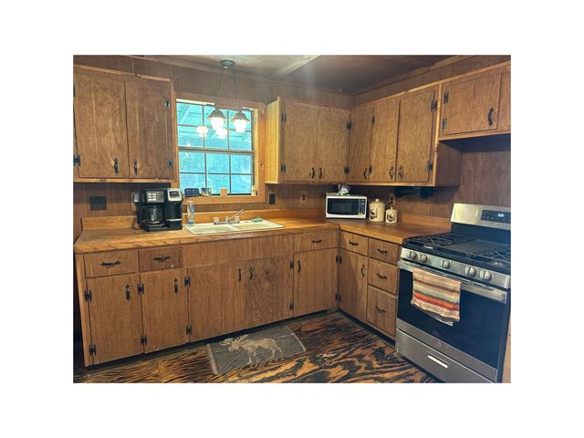 270 ROCKY SPRINGS RD, Saulsbury, TN 38067