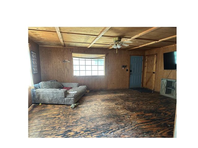 270 ROCKY SPRINGS RD, Saulsbury, TN 38067