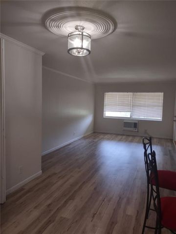 1350 E Sample Rd 312, Pompano Beach, FL 33064