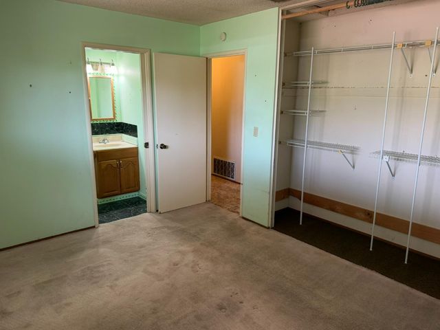 4716 Oak Ford Way, Sacramento, CA 95842