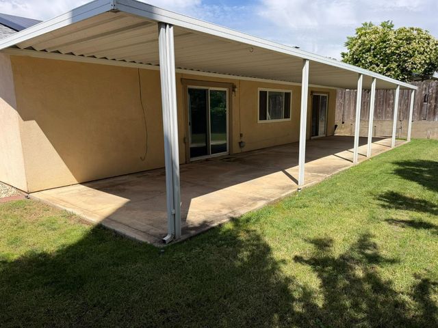 4716 Oak Ford Way, Sacramento, CA 95842