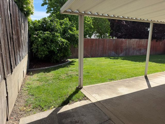 4716 Oak Ford Way, Sacramento, CA 95842
