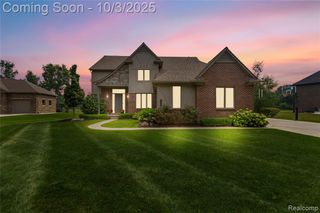 68242 Lake Angela Pointe, Richmond, MI 48062