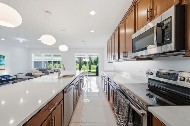 54 Palm Lane, Royal Palm Beach, FL 33411