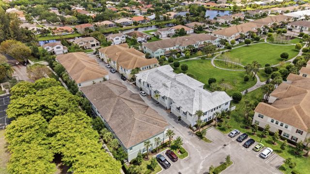 54 Palm Lane, Royal Palm Beach, FL 33411