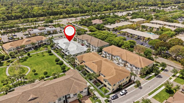 54 Palm Lane, Royal Palm Beach, FL 33411