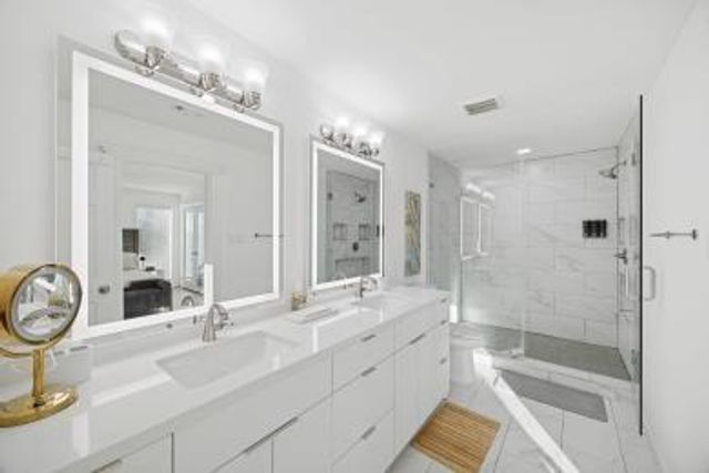 3029 Bering Drive, Houston, TX 77057