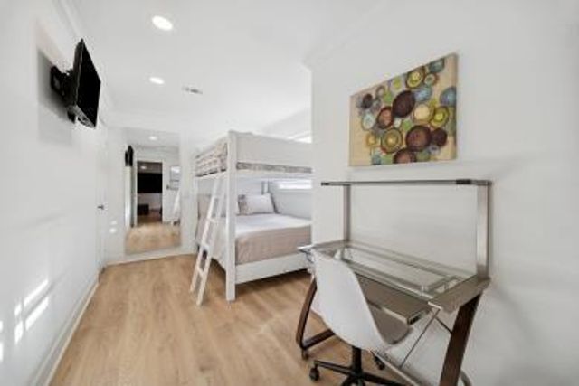 3029 Bering Drive, Houston, TX 77057