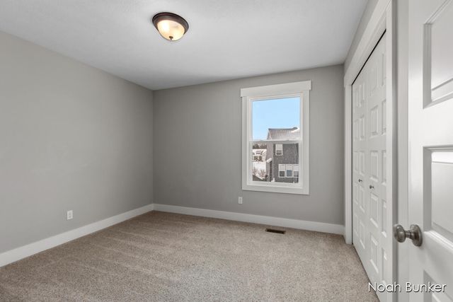 3857 Winsome Drive, Georgetown Twp, MI 49426